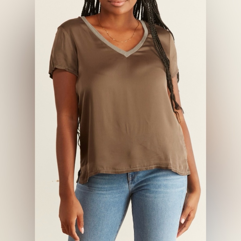 Nation LTD Brown V-Neck Short Sleeve Tee